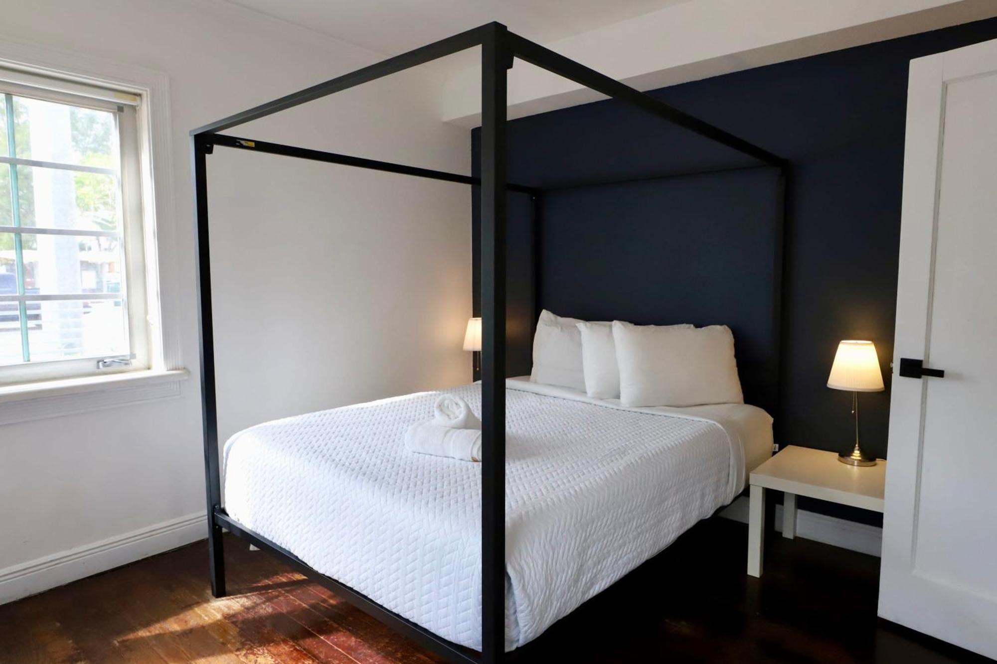 South Beach Free Parking Family & Pet Friendly Walk To Beach & Bay Маямі-Біч Екстер'єр фото